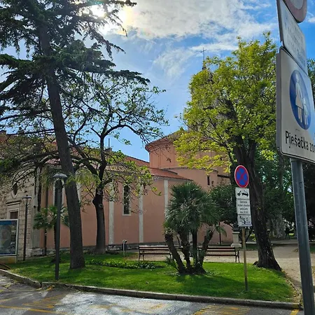 Elanda Downtown דירה