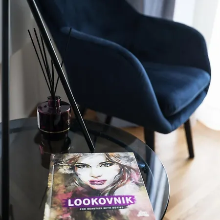 Elanda Downtown דירה זאדאר