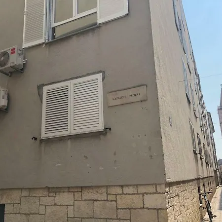 Elanda Downtown * זאדאר