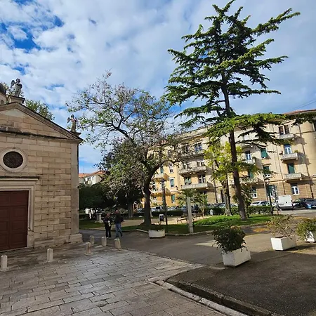 Elanda Downtown Apartament Zadar