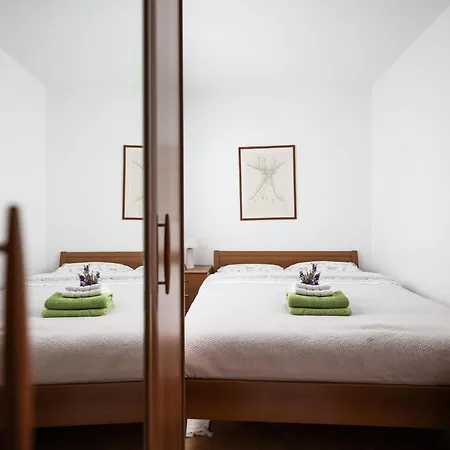 Elanda Downtown Apartament *