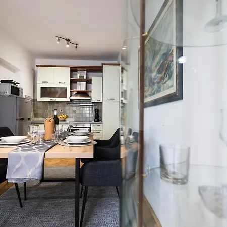 Apartament Elanda Downtown *