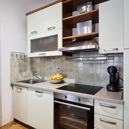 Apartament Elanda Downtown *