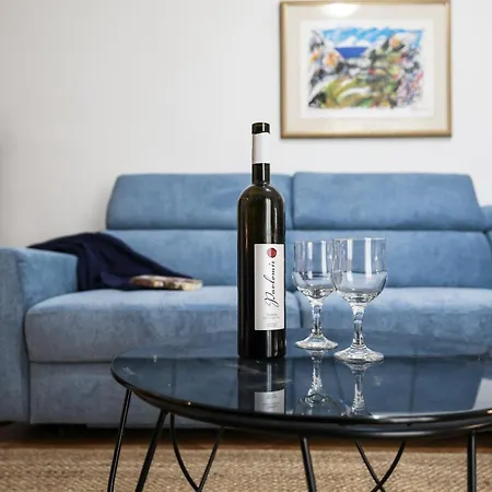 Elanda Downtown Apartament *