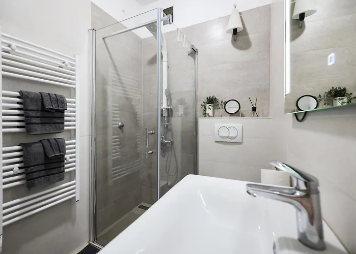 Elanda Downtown شقة *